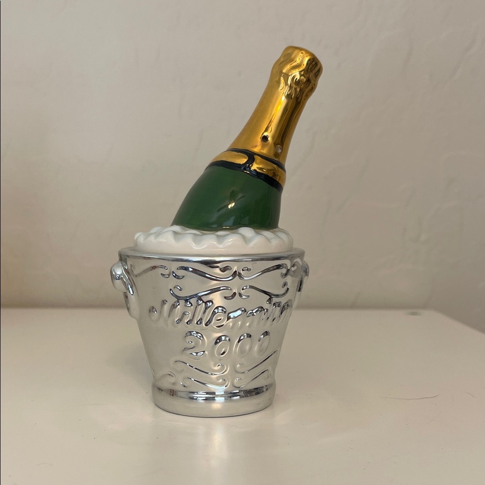Salt and Pepper Shaker Champagne in Silver Bucket 2000 Millennium
